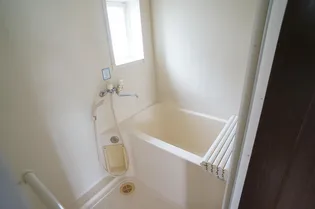 メゾネット吉田 106の風呂