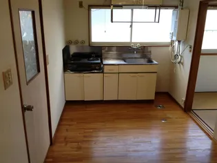 コーポ佐藤II【2階】の居間