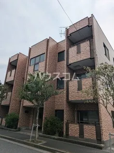 Neuer【1階】の外観