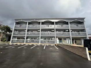 ラフテル小郡【2階】の外観