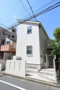 ビーフラット【2階】の外観