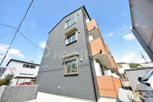 千葉県市川市鬼越1【アパート】の外観