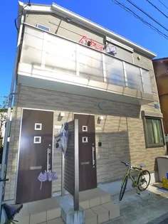 ブリヤン シュクセの画像