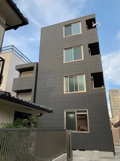 東京都新宿区四谷4【マンション】の外観
