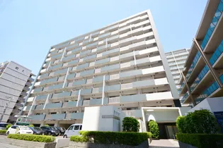 ア・ミュゼ新大阪【7階】の外観