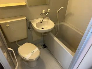 グランベール鶴見【4階】の内装