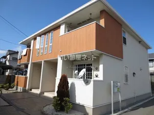 ハミングバード【1階】の外観