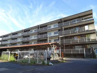 ヴィラナリー石山寺II【1階】の外観