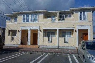 レットル・ダムール【1階】の外観