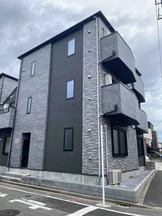 東京都足立区南花畑1【アパート】の外観