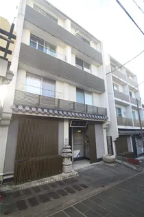 アミティ館内一番館【3階】の外観