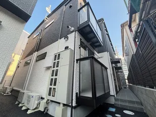 宮城県仙台市青葉区川内亀岡町【アパート】の外観