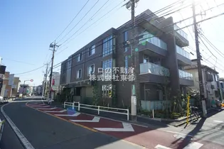 グランレヴィの画像
