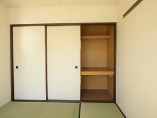 コーポ朝日・玉穂B【1階】の内装