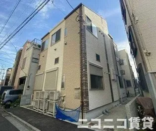 ハーモニーテラス日ノ出町III【1階】の外観