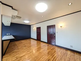 大堂ビル【2階】の居間