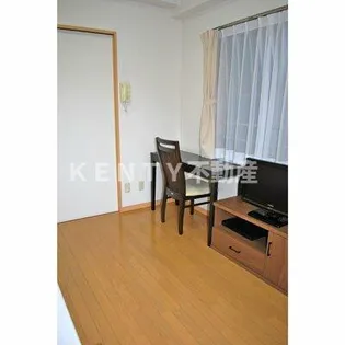 プレール・ドゥーク羽田WEST【5階】の居間