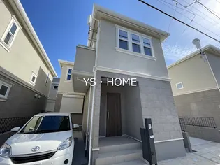 東京都新宿区西落合3【一戸建】の外観