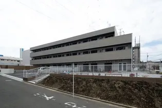 LOC’S YOKODAI【2階】の外観