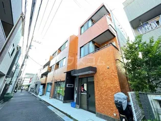 ベネチア新城【2階】の外観