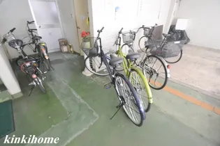 広島県広島市中区西平塚町【マンション】の外観