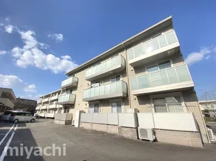 シャーメゾングランデの画像