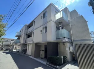 東京都渋谷区初台2【マンション】の外観