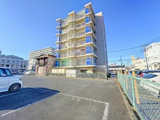 ユートピア不二の画像