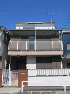 東京都狛江市猪方3【一戸建】の外観