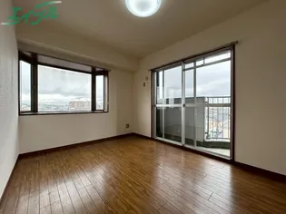 ロイヤルサイキ【6階】の内装