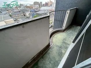 ロイヤルサイキ【6階】の内装