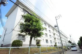 別所アパートメント C棟【4階】の外観