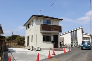 神奈川県藤沢市鵠沼海岸7【一戸建】の外観