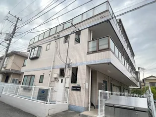 ムーンシャイニー参番館【2階】の外観