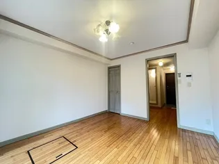 カメリエB【2階】の外観