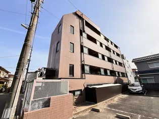 アモール【2階】の外観