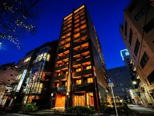 東京都新宿区新宿1【マンション】の外観