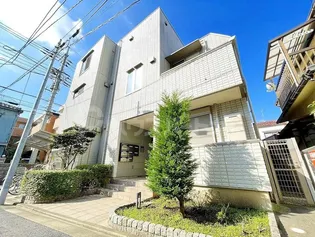 ラ セーヌの画像