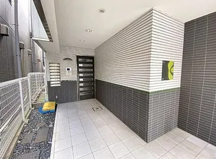 東京都文京区白山1【マンション】の外観