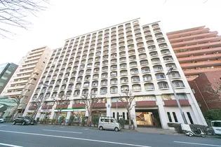 都営大江戸線 西新宿五丁目駅 徒歩7分 アクセス良好の西新宿エリア【5階】の外観