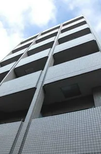 スカイコート三田慶大前壱番館【2階】の外観