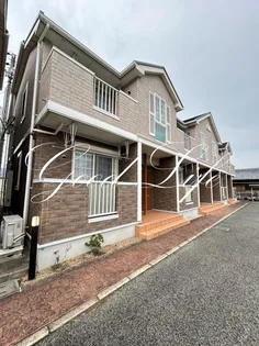 兵庫県西脇市下戸田【アパート】の外観