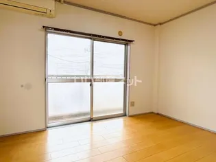 コーポアドバンスB【2階】の居間