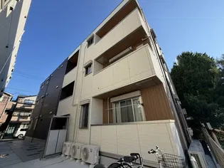 ディーアヴニールの画像