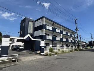 ニューL&Gマンション【1階】の外観