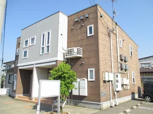 ロザージュの外観