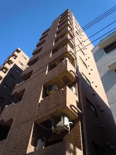 パークウェルツインズ西新宿サウスピア【4階】の外観