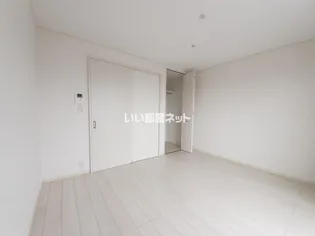 アルバ大刀洗 A【1階】の居間