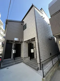 ハイエース【1階】の外観