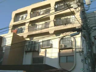 仲六マンション【2階】の外観